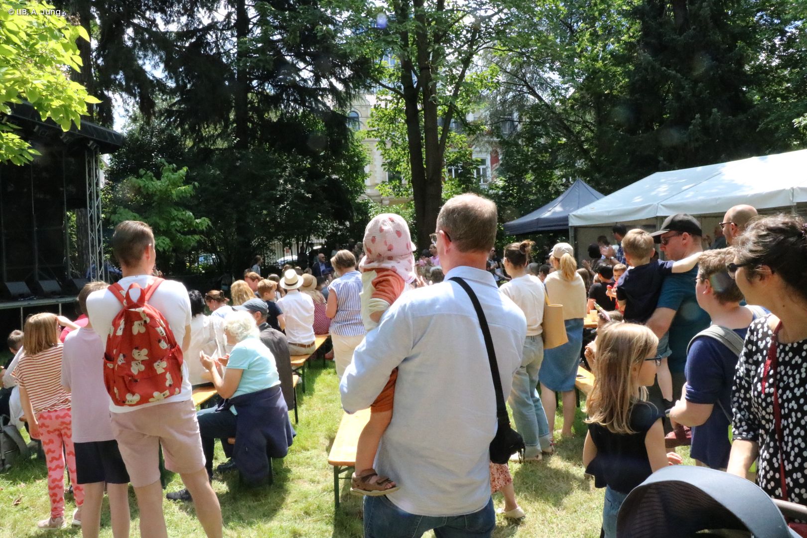 Viele Besuchende auf dem Museumsmeilenfest