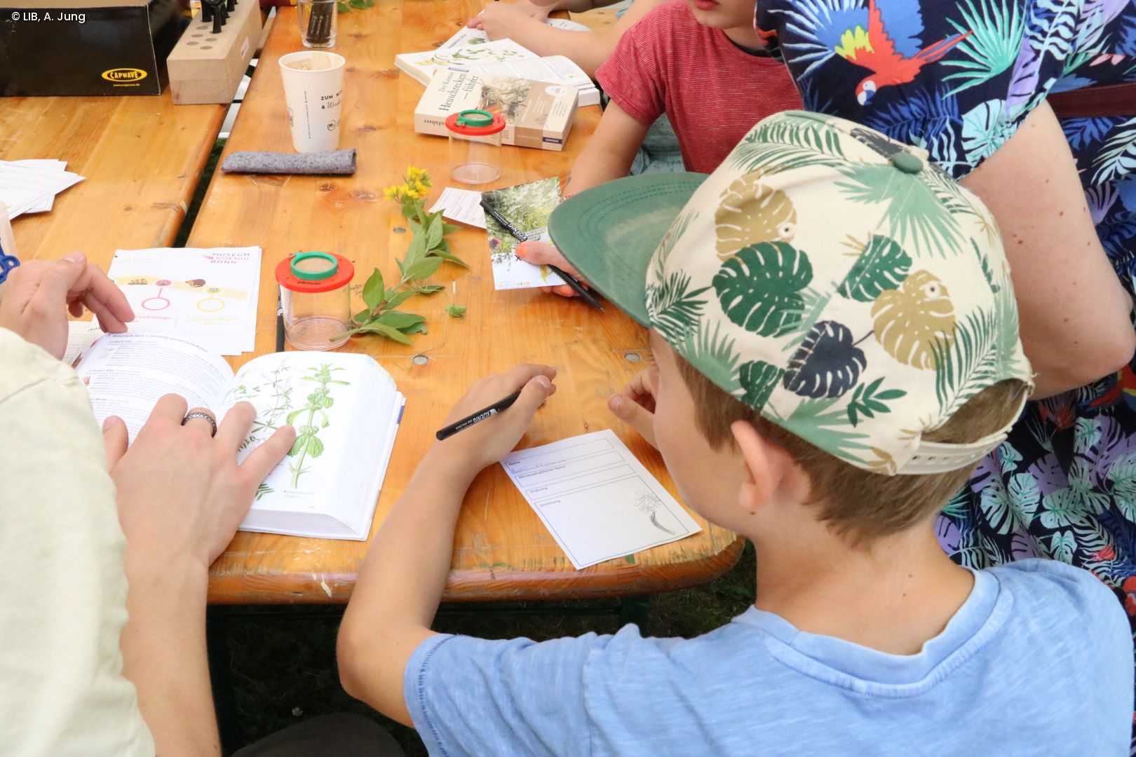 Malende Kinder auf dem Museumsmeilenfest