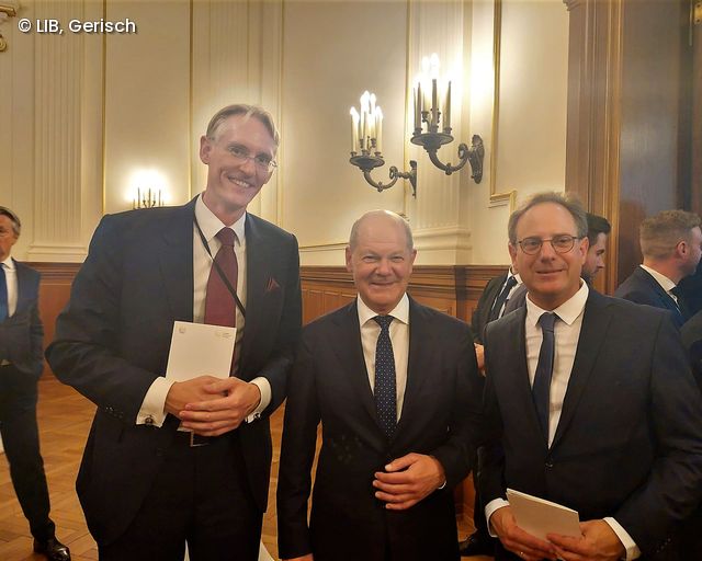 Adrian Grüter, Olaf Scholz und Christoph Scherber